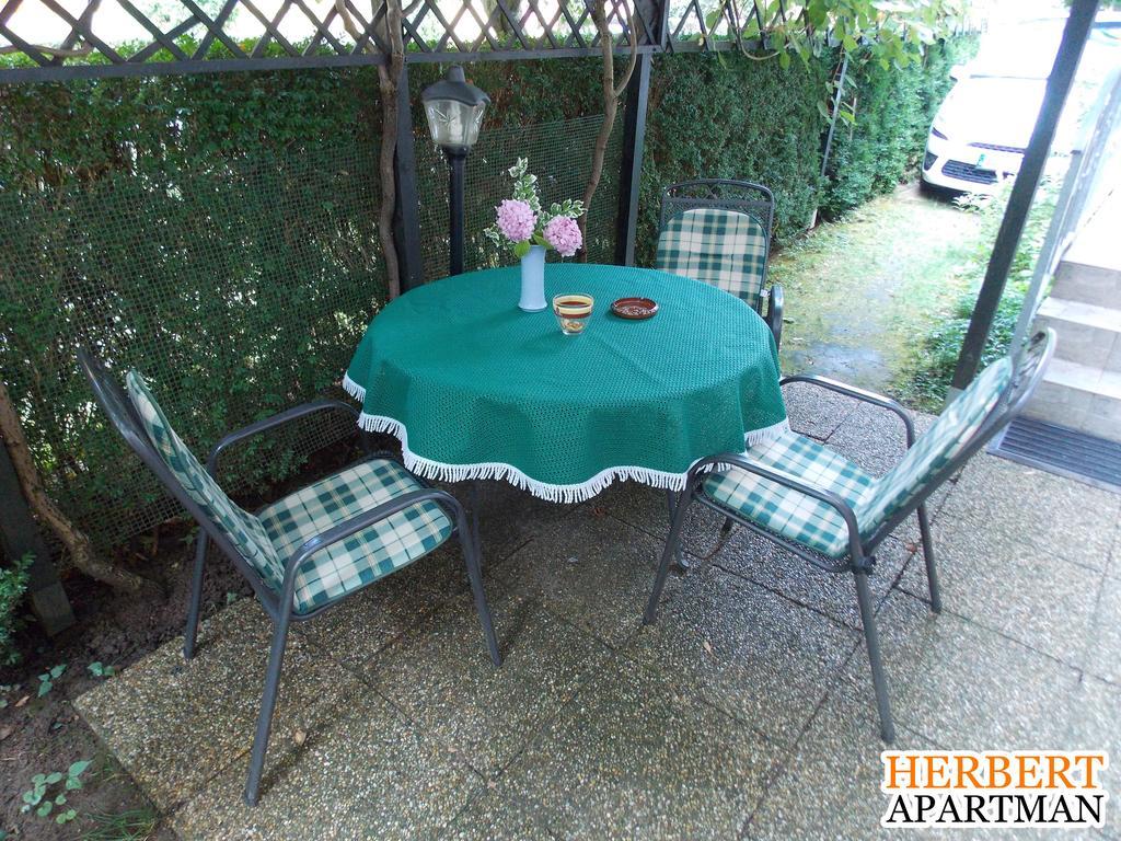 Herbert Apartman Bük Buitenkant foto